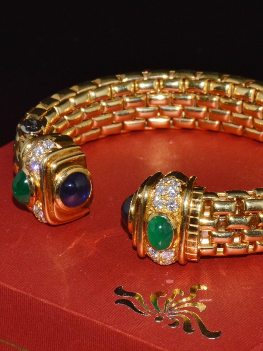 Vintage FOPE Flex’it Natural Diamond Sapphire Emerald 18K Gold Open Cuff Bangle